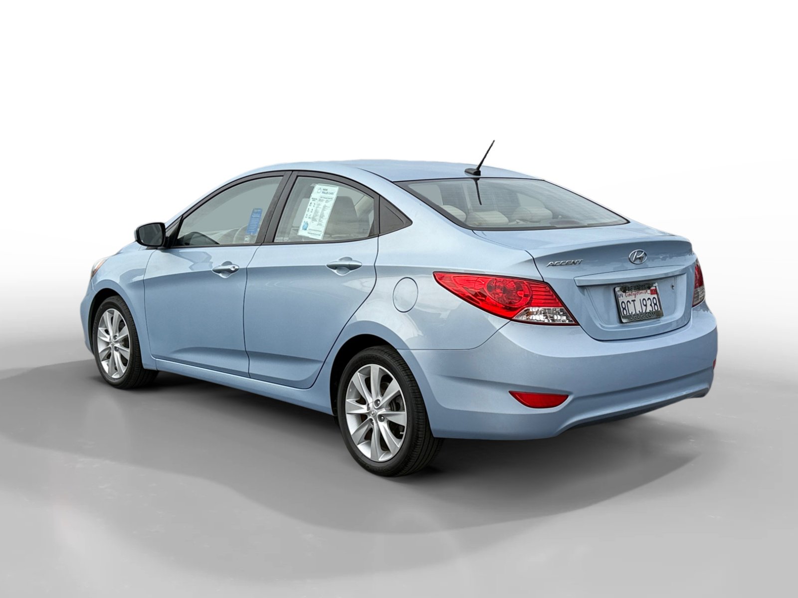 2012 Hyundai Accent GLS photo 3