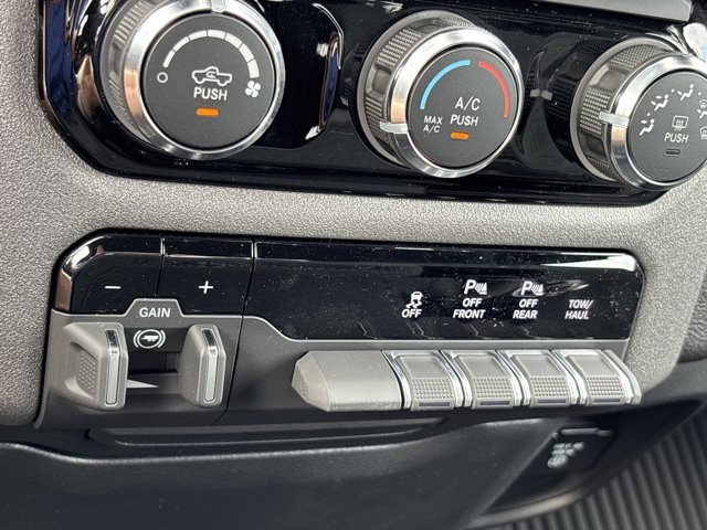 2026 Ram 1500 Warlock photo 30