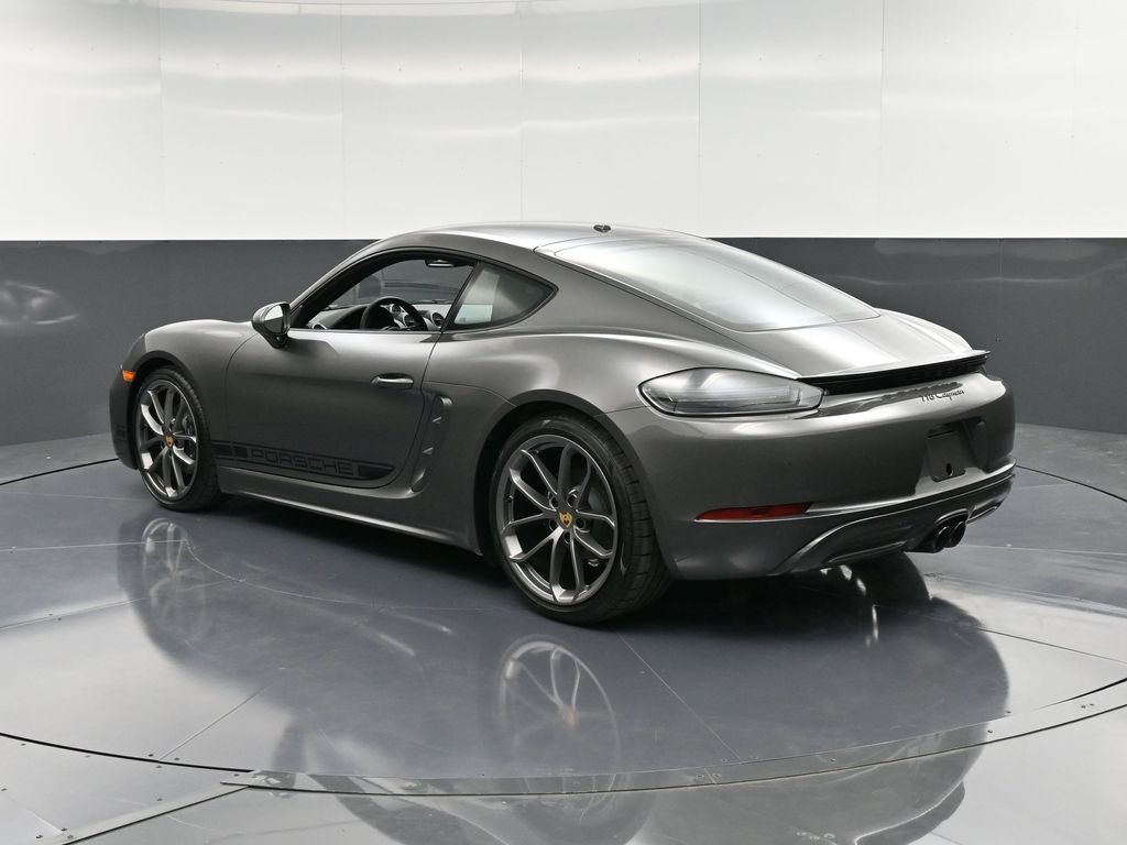 2025 Porsche Cayman photo 2