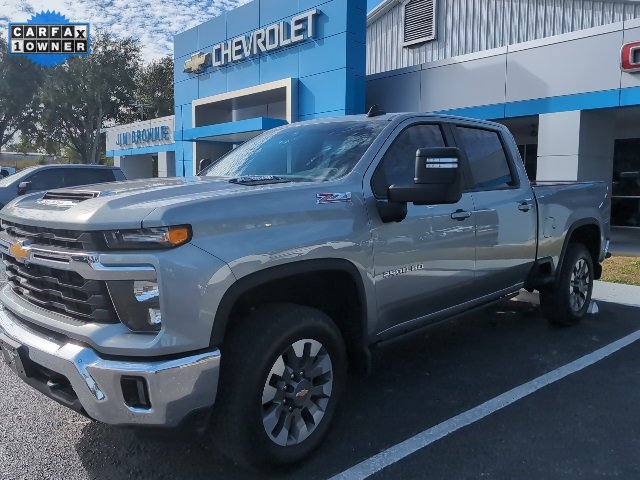2024 Chevrolet Silverado 2500HD LT's photo