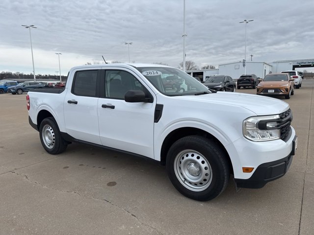 2024 Ford Maverick XL