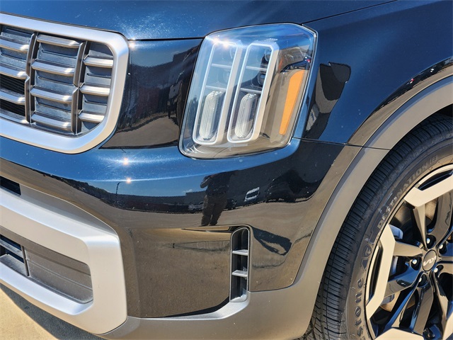 2023 Kia Telluride S photo 9