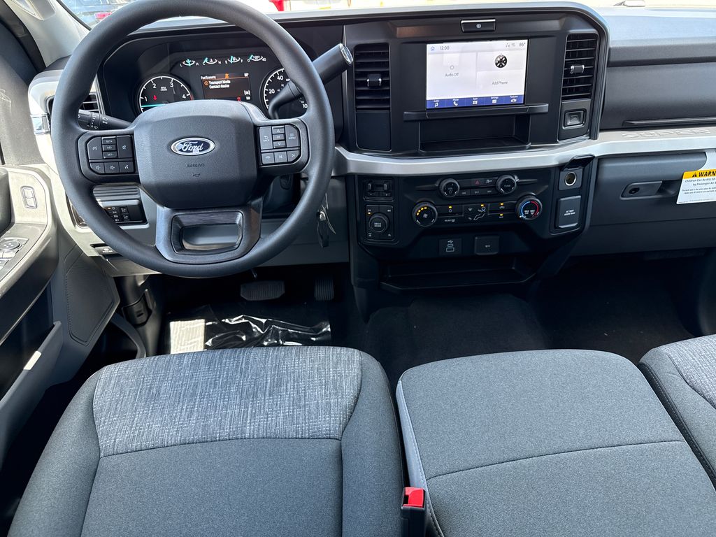 2026 Ford F-250 photo 4