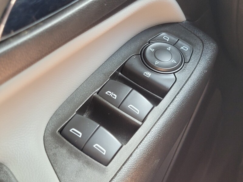 2023 Chevrolet Equinox LS photo 22
