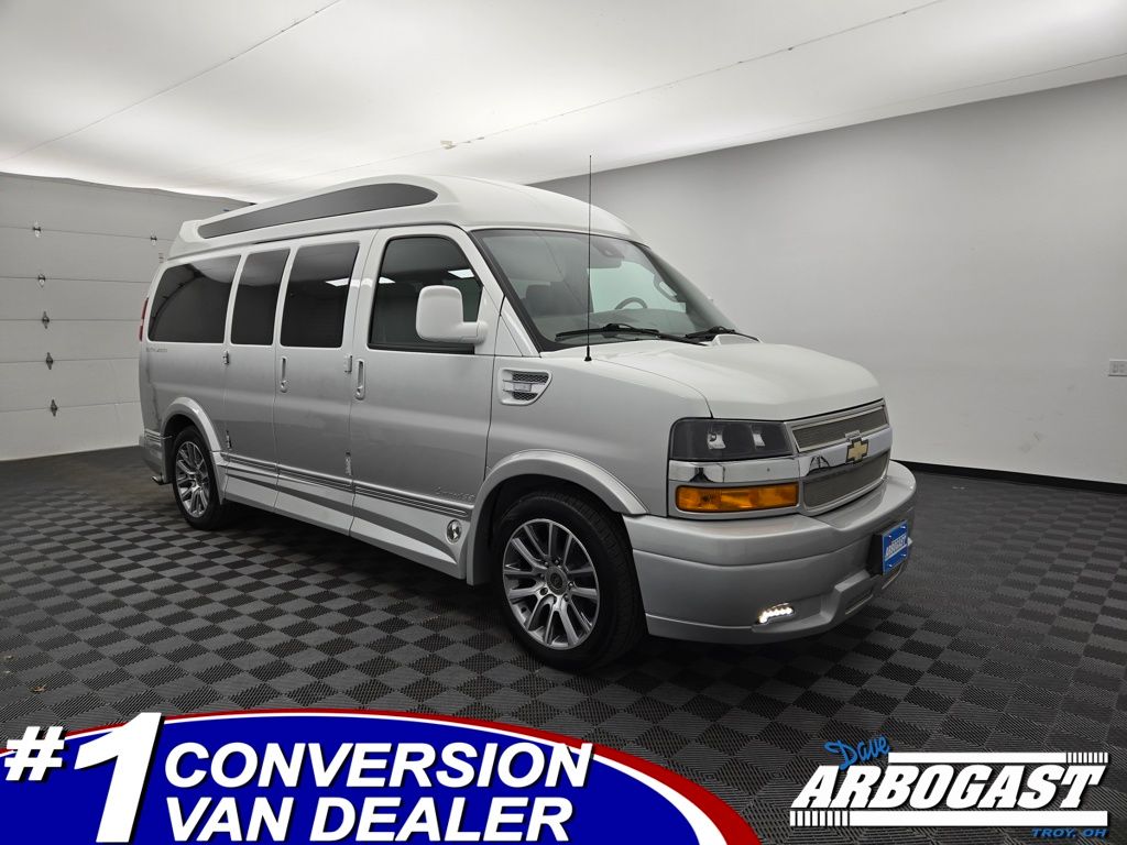 2021 Chevrolet Express Cargo Work Van's photo
