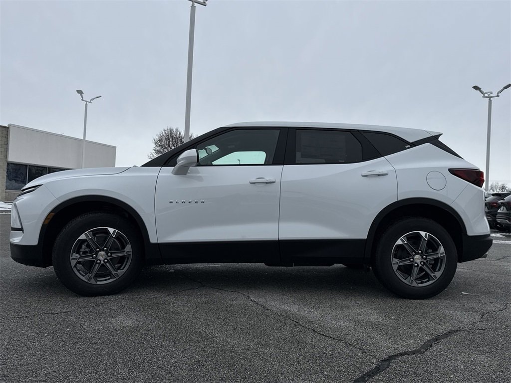 2026 Chevrolet Blazer 2LT photo 4