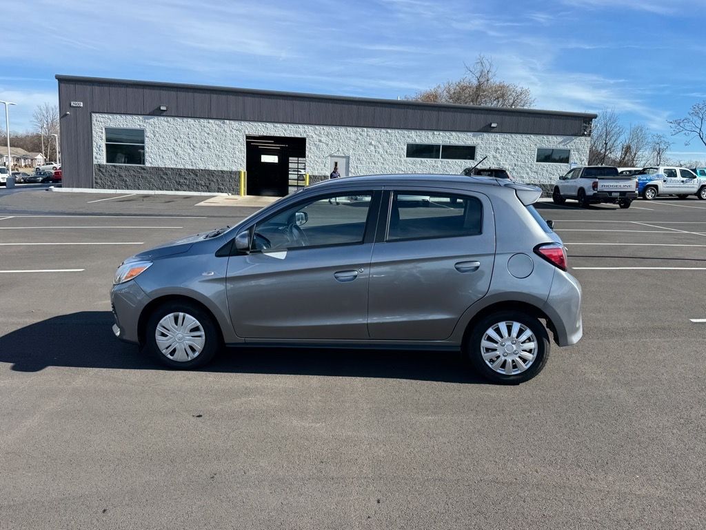 2022 Mitsubishi Mirage LE ES SE photo 2