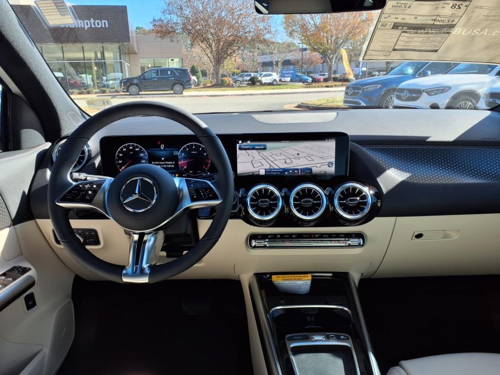 2025 Mercedes Benz GLA 250 4MATIC photo 11