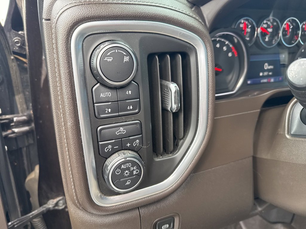 2019 Chevrolet Silverado 1500 LT photo 30