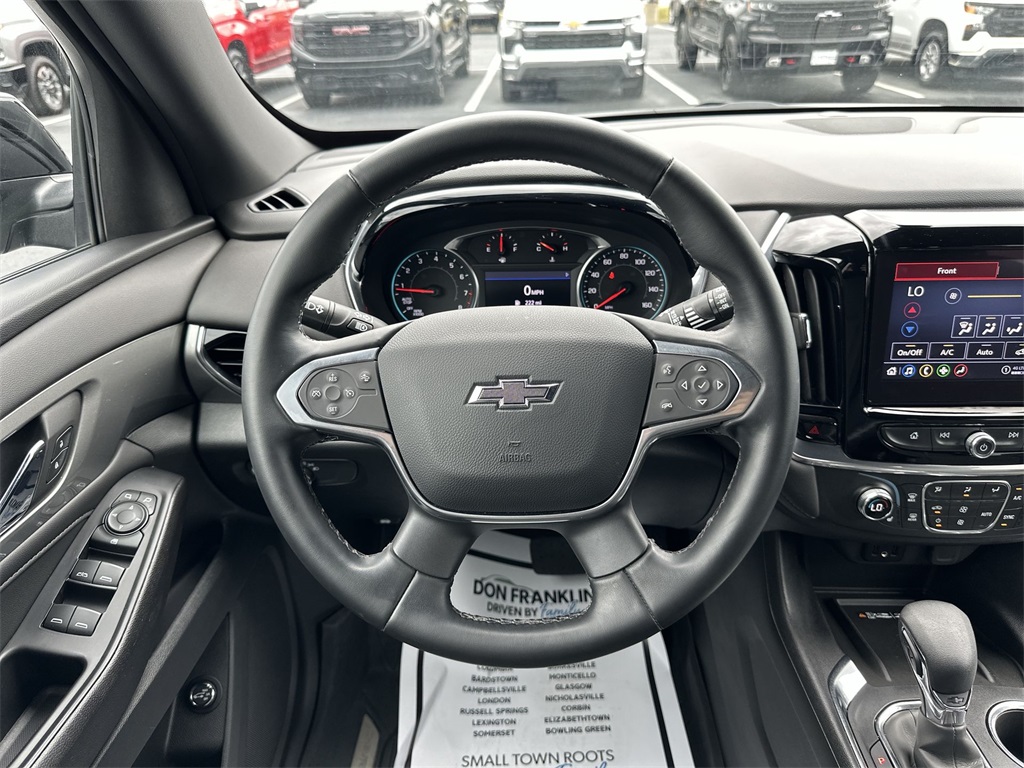 2023 Chevrolet Traverse photo 14