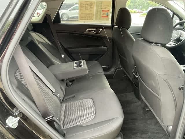 2023 Kia Sportage LX photo 16
