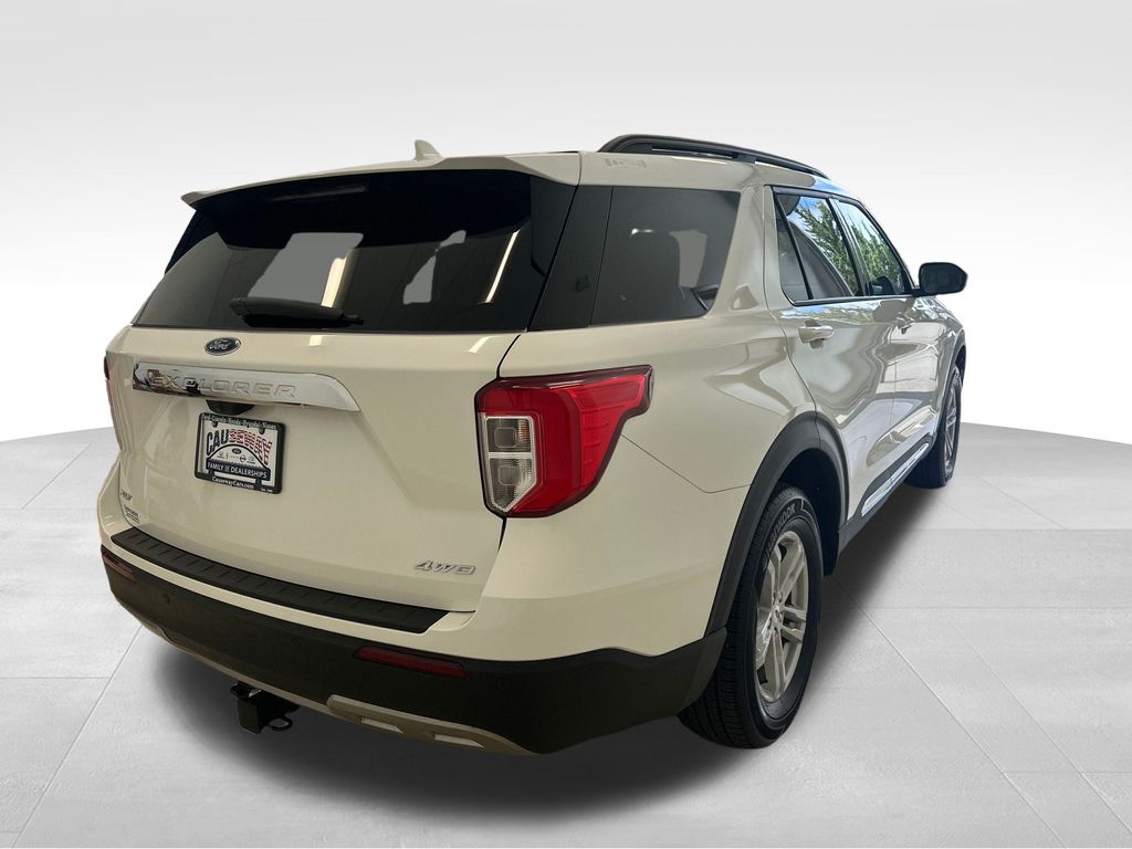 2024 Ford Explorer XLT photo 4