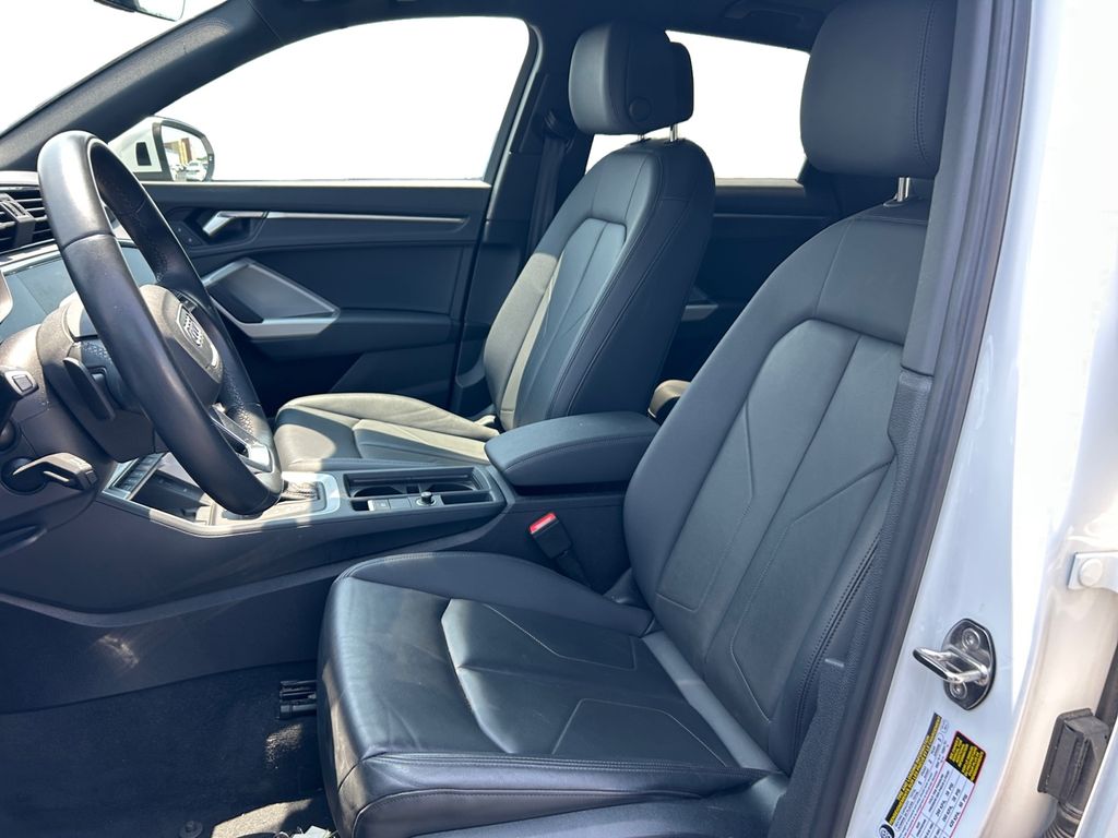 2024 Audi Q3 Premium S line photo 9