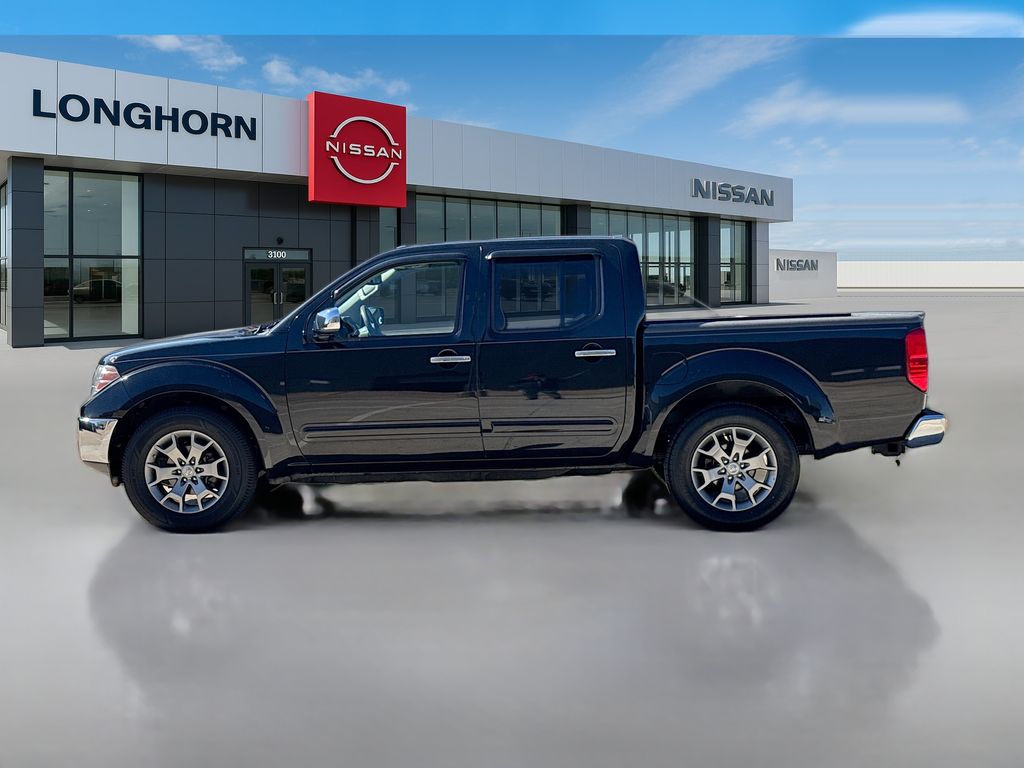 2019 Nissan Frontier SL photo 4