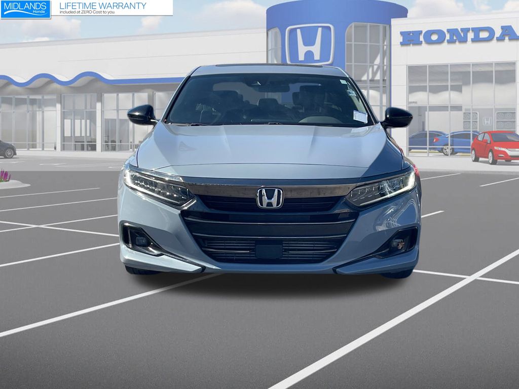 2022 Honda Accord Sport 2.0T photo 2