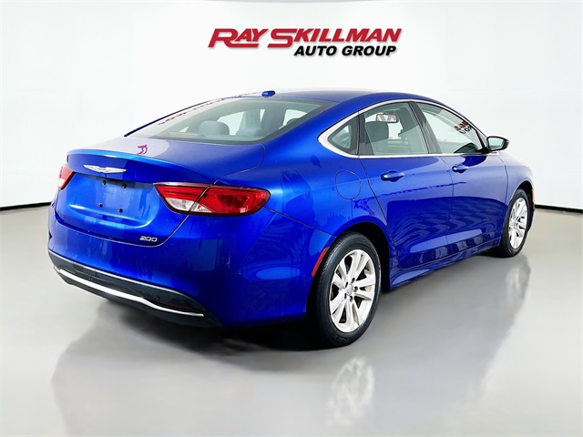 2015 Chrysler 200 Limited photo 7
