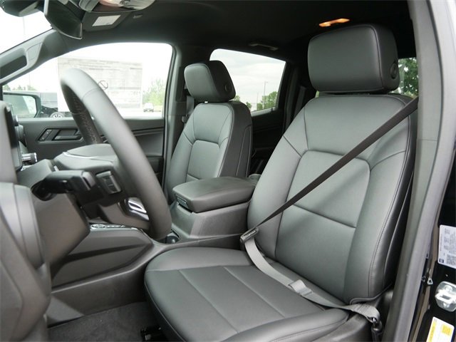 2026 Chevrolet Colorado Trail Boss photo 3