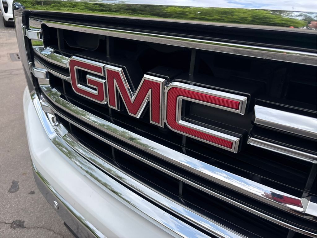 2018 Gmc Sierra 1500 SLT photo 12