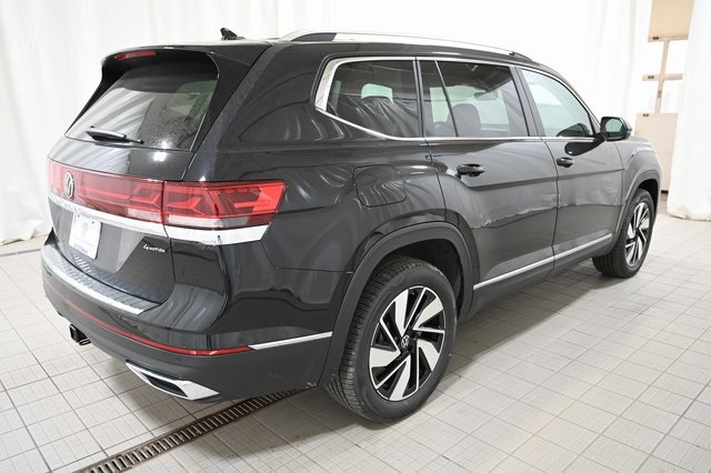 2026 Volkswagen Atlas SEL photo 12