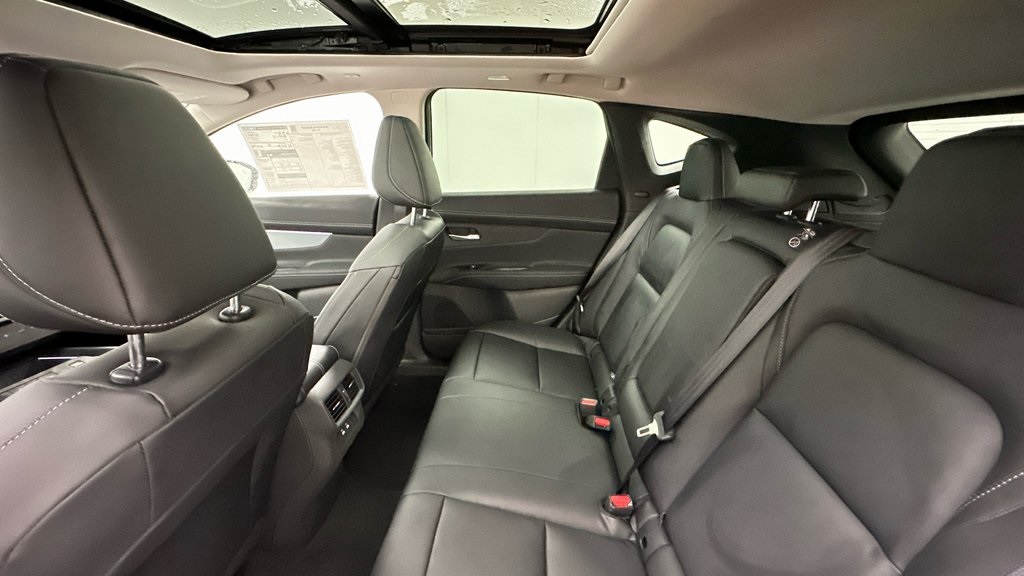 2025 Nissan Murano SL photo 10