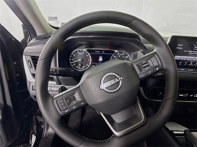 2025 Nissan Rogue SV photo 10