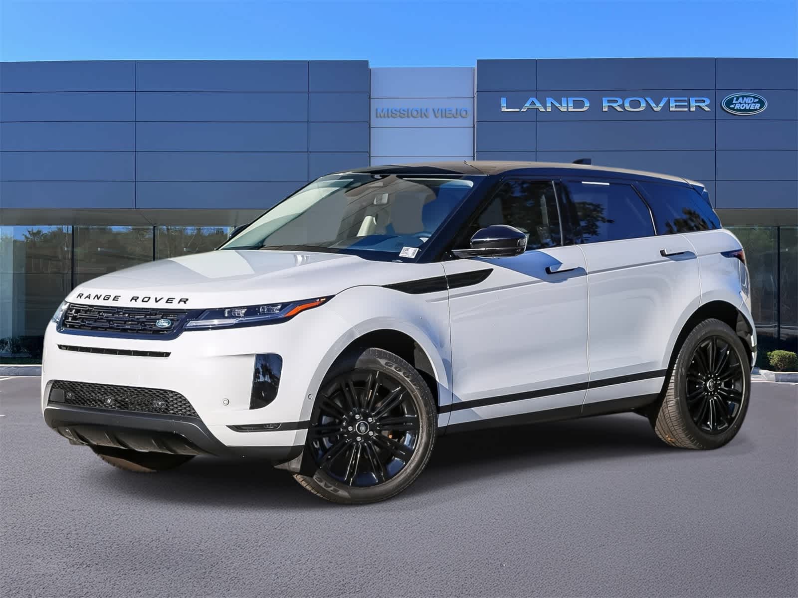 2024 Land Rover Range Rover Evoque S's photo