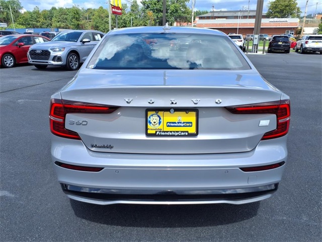 2024 Volvo S60 Recharge T8 Plus photo 22