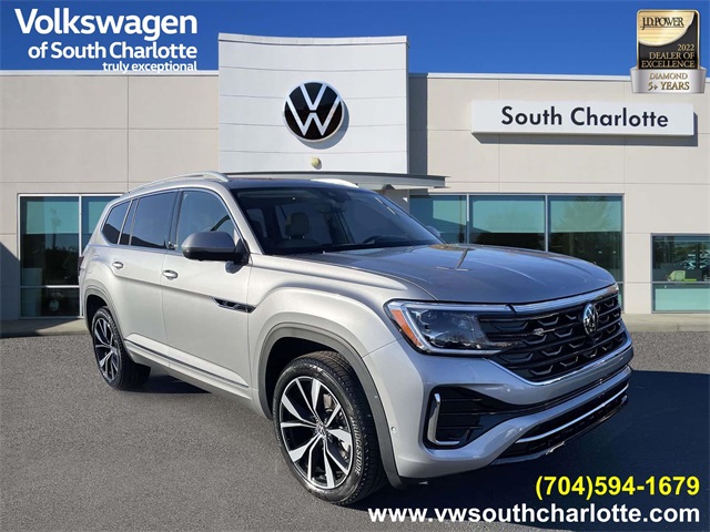 2026 Volkswagen Atlas SEL Premium R-Line's photo