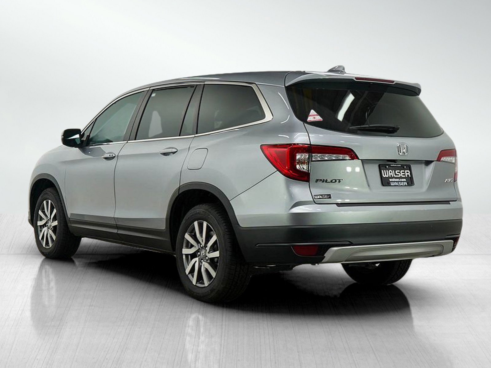 2022 Honda Pilot EX-L photo 2