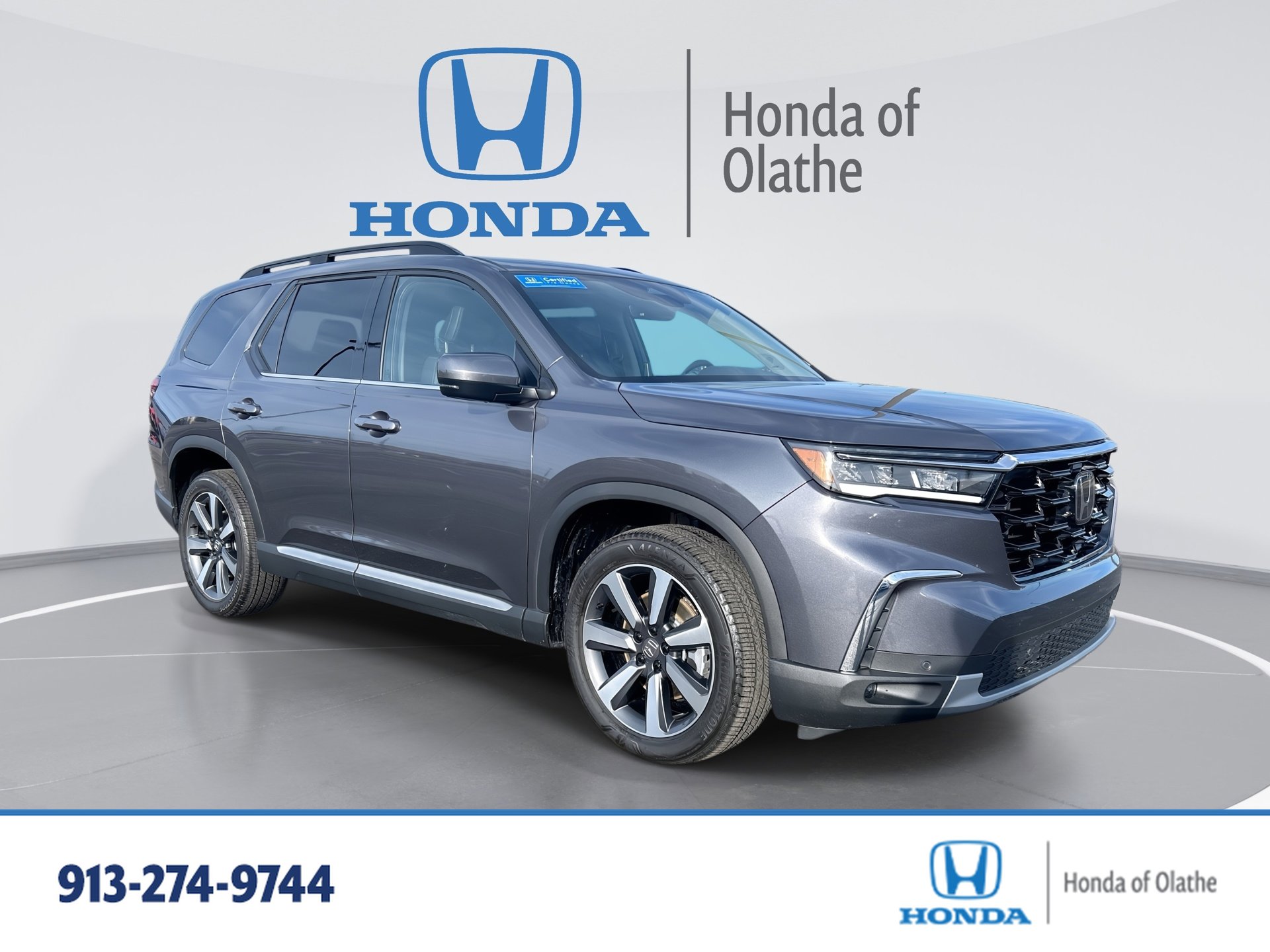 2025 Honda Pilot Touring's photo