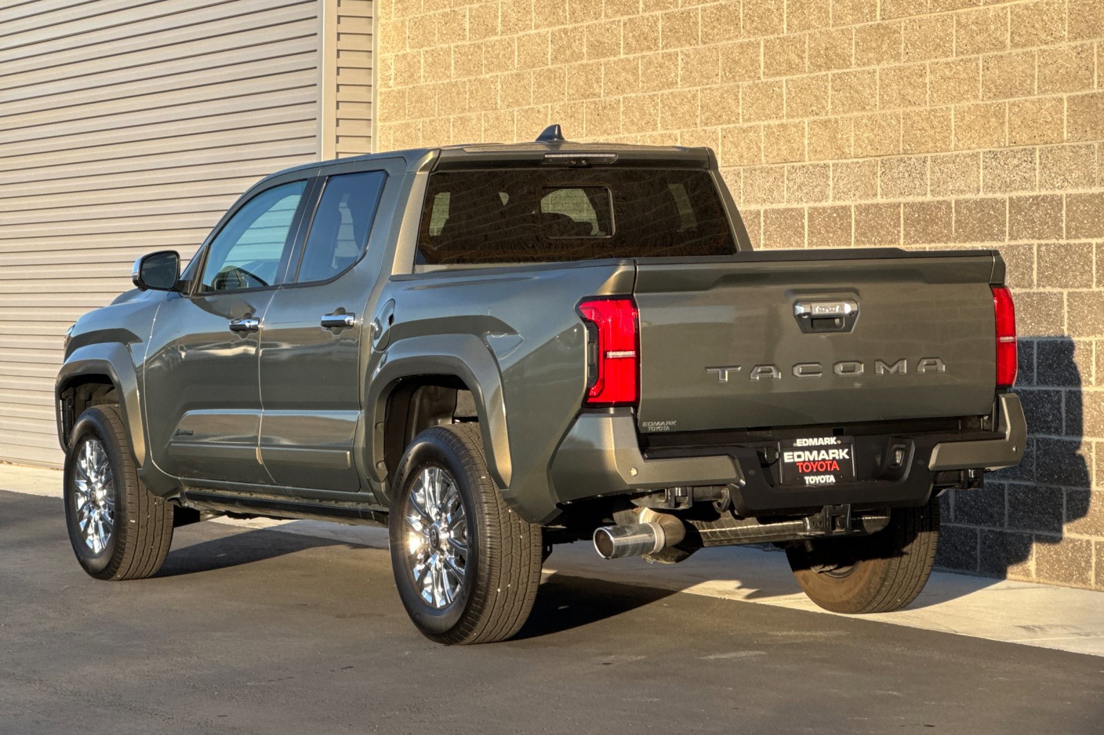 Image of Toyota Tacoma Limited 4WD