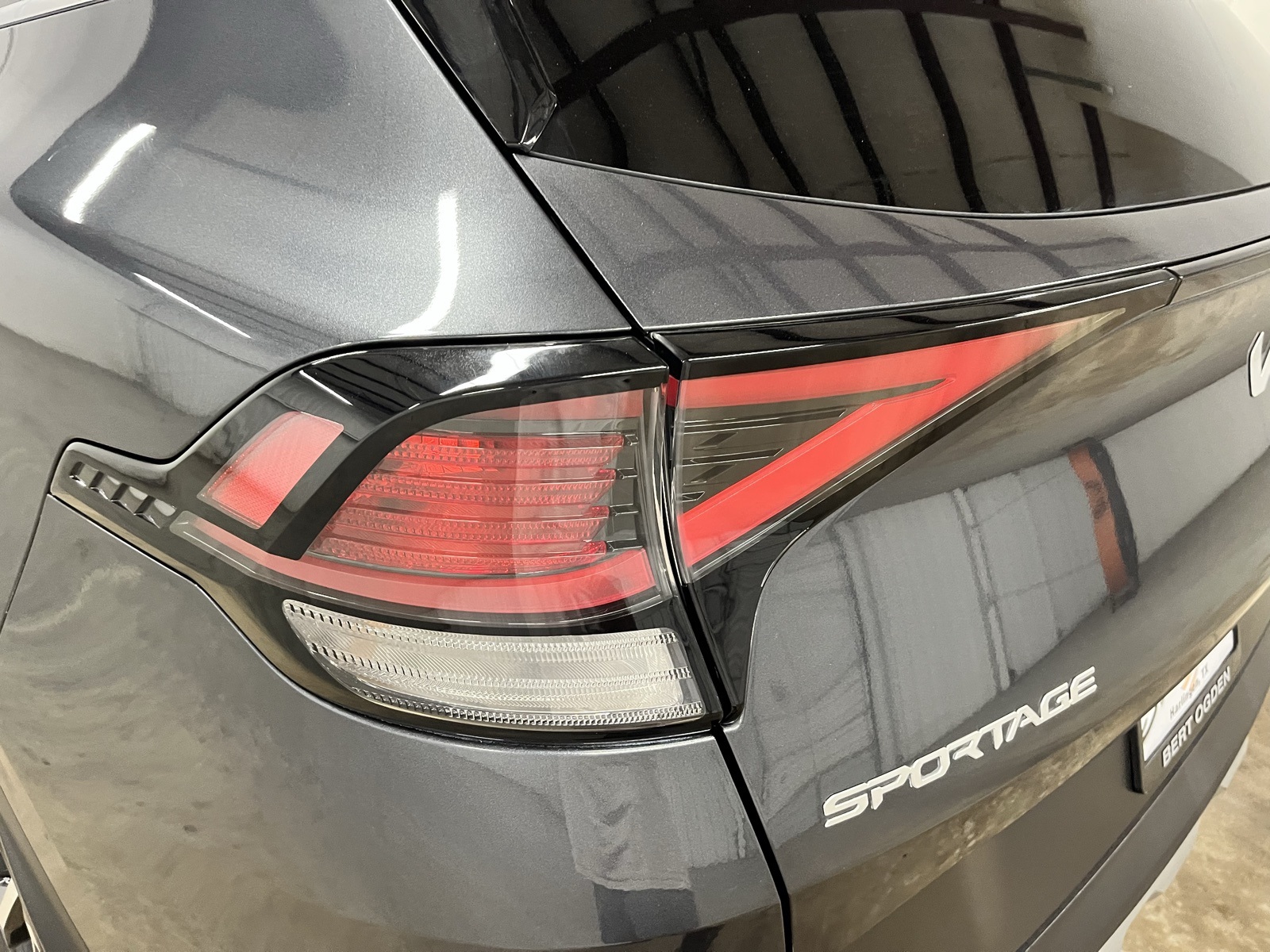 2024 Kia Sportage EX photo 7