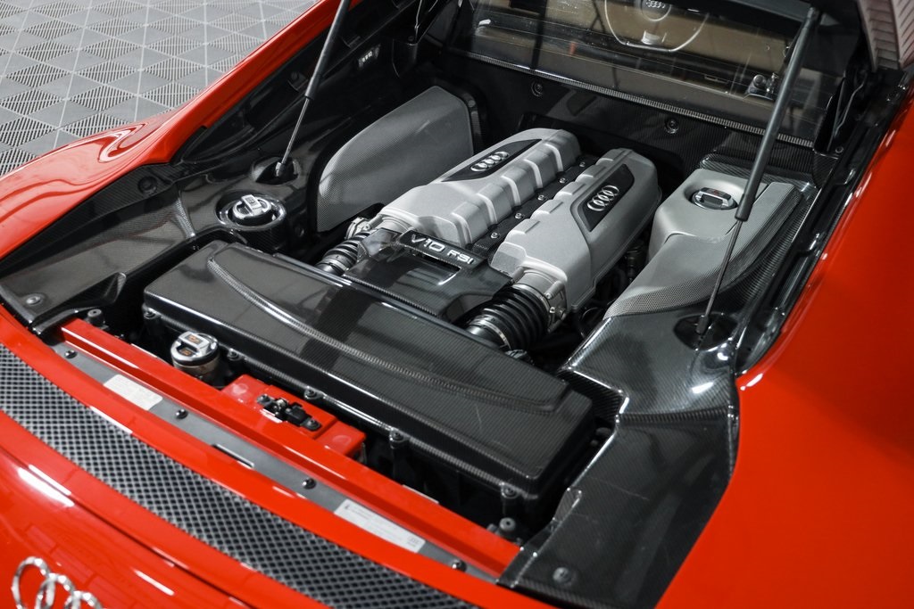 2012 Audi R8 Coupe photo 39