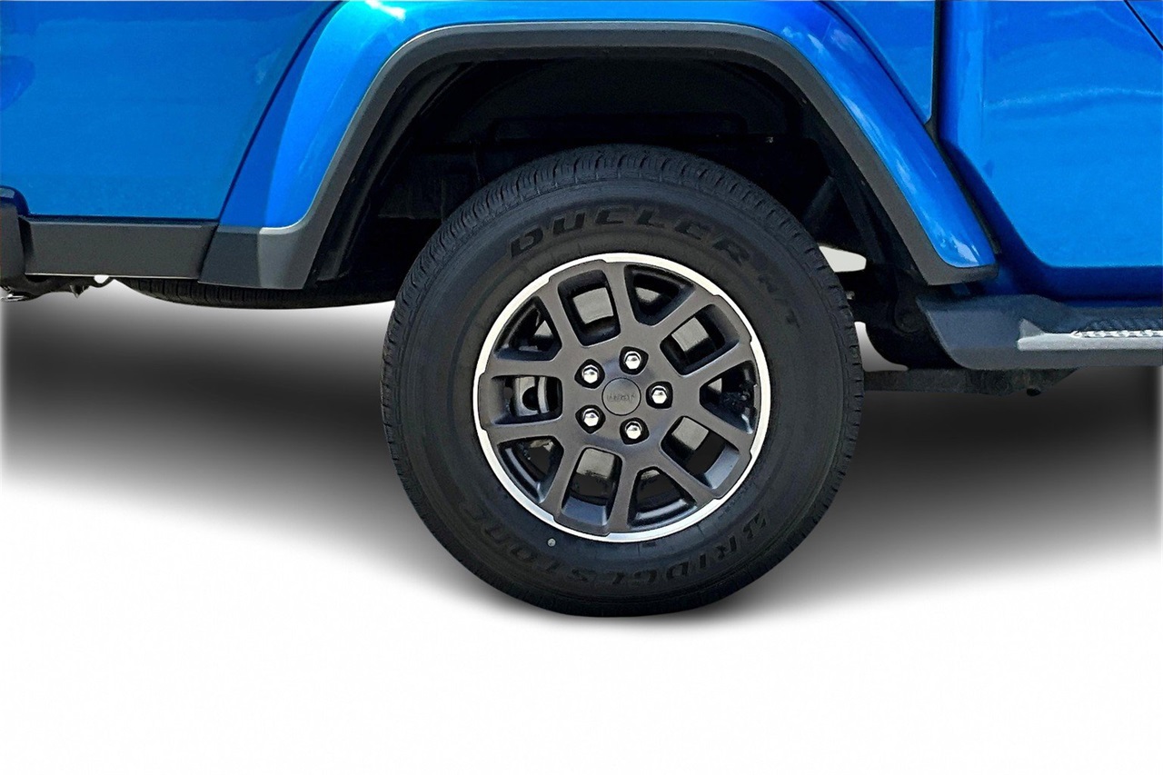 2021 Jeep Gladiator Overland photo 32
