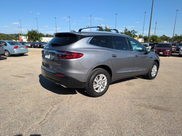 2019 Buick Enclave Essence photo 2