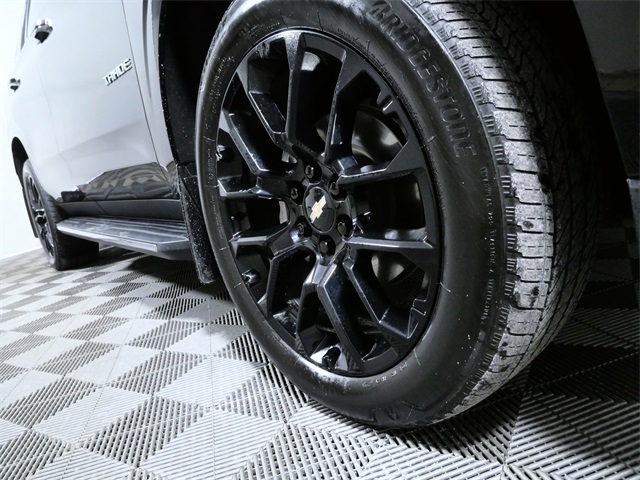 Certified 2022 Chevrolet Tahoe Premier with VIN 1GNSKSKL6NR115668 for sale in Apple Valley, Minnesota