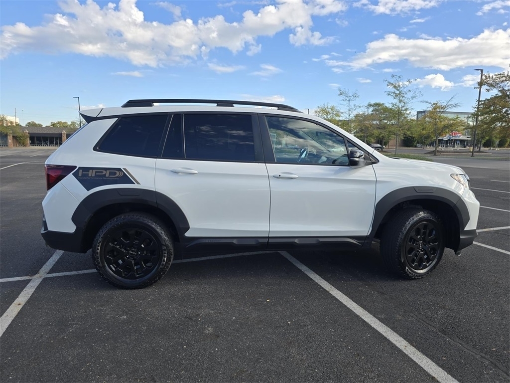 2022 Honda Passport TrailSport photo 16