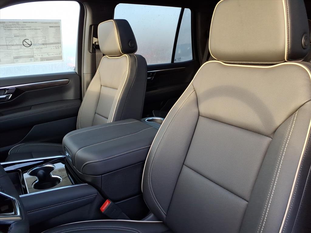 2025 Chevrolet Tahoe Premier photo 7