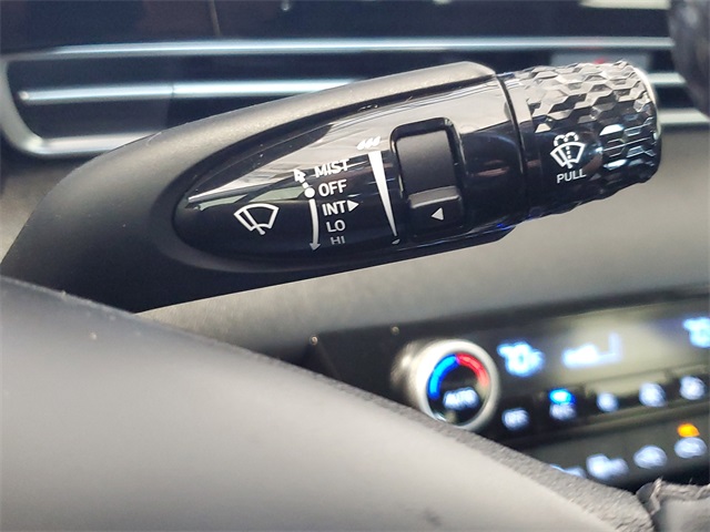 2021 Hyundai Elantra SEL photo 14