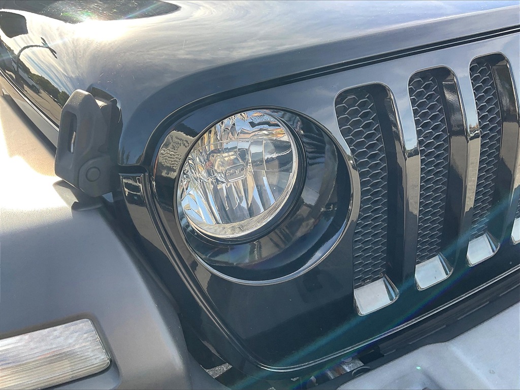 2020 Jeep Wrangler Sport S photo 27