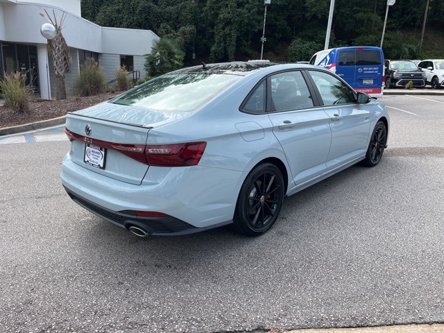 2026 Volkswagen Jetta GLI 2.0T Autobahn photo 3