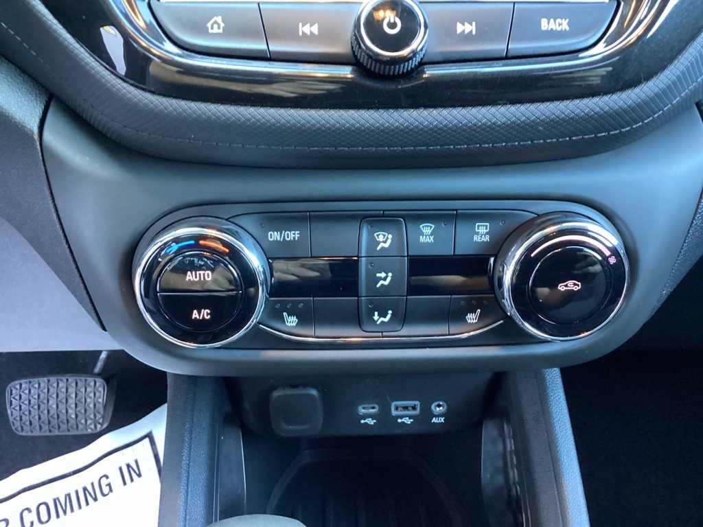 2021 Chevrolet Trailblazer LT photo 18