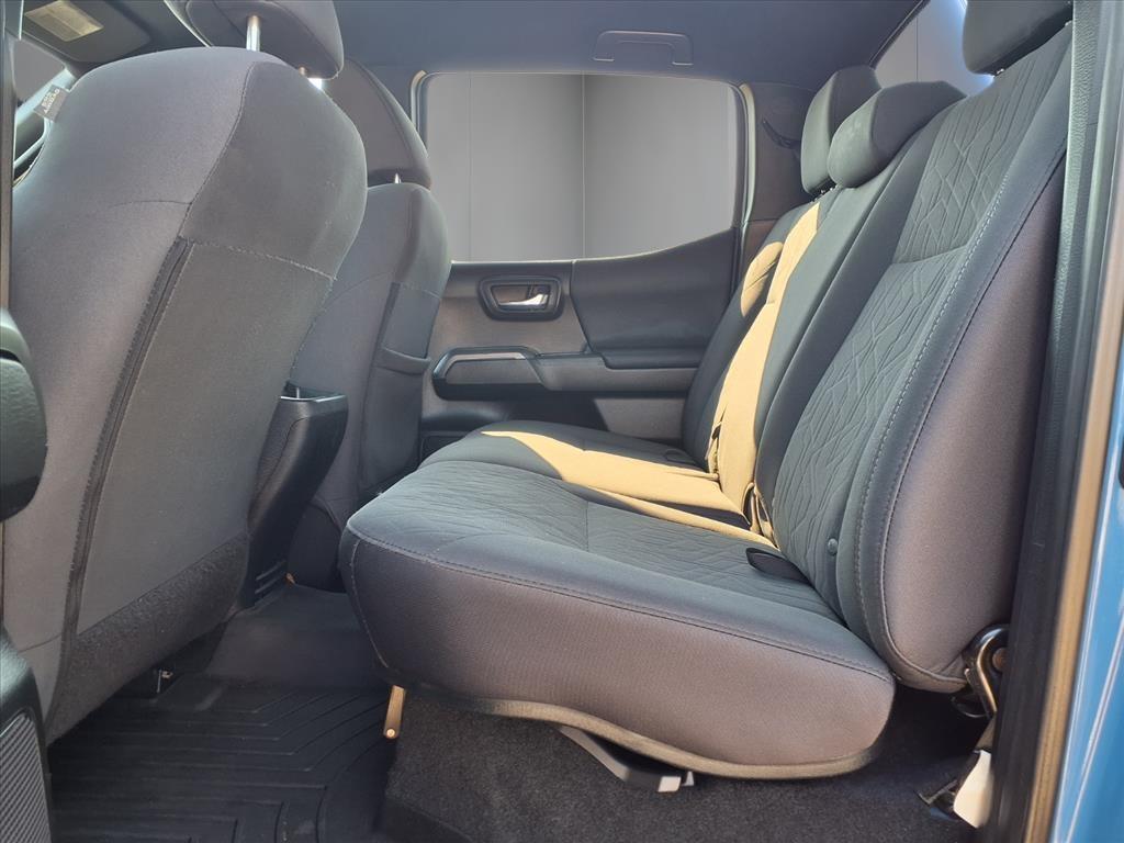 2019 Toyota Tacoma V6 4x4 TRD Off-Road Double Cab photo 11