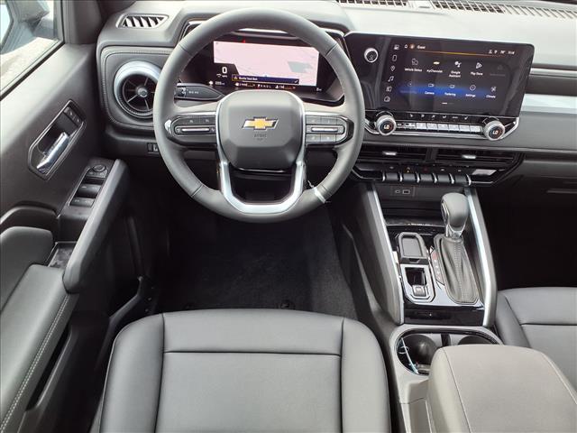 2026 Chevrolet Colorado LT photo 2