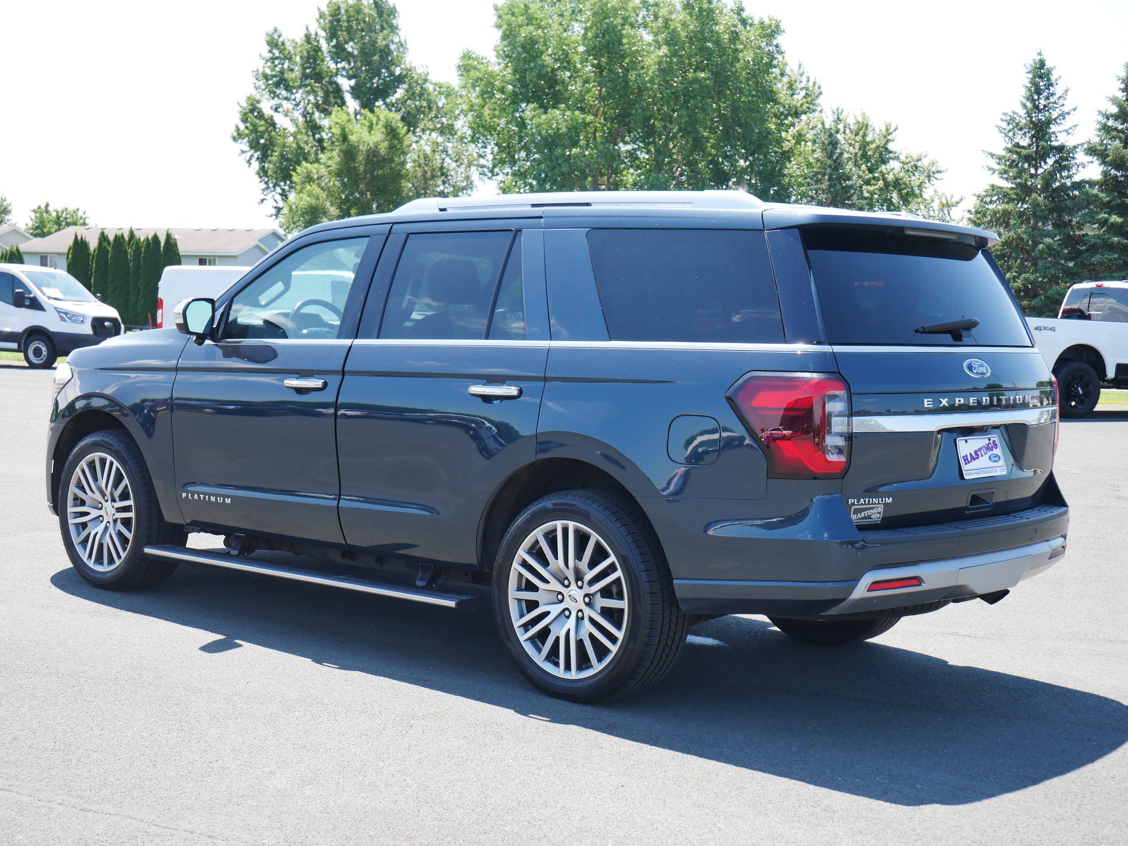 2022 Ford Expedition Platinum photo 3