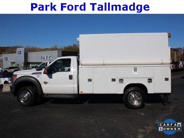 2016 Ford F-450 Super Duty Chassis Cab XL's photo