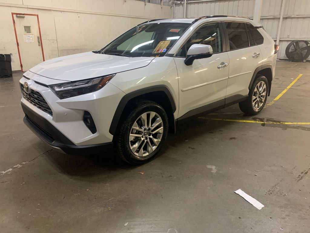 2025 Toyota RAV4 Limited's photo