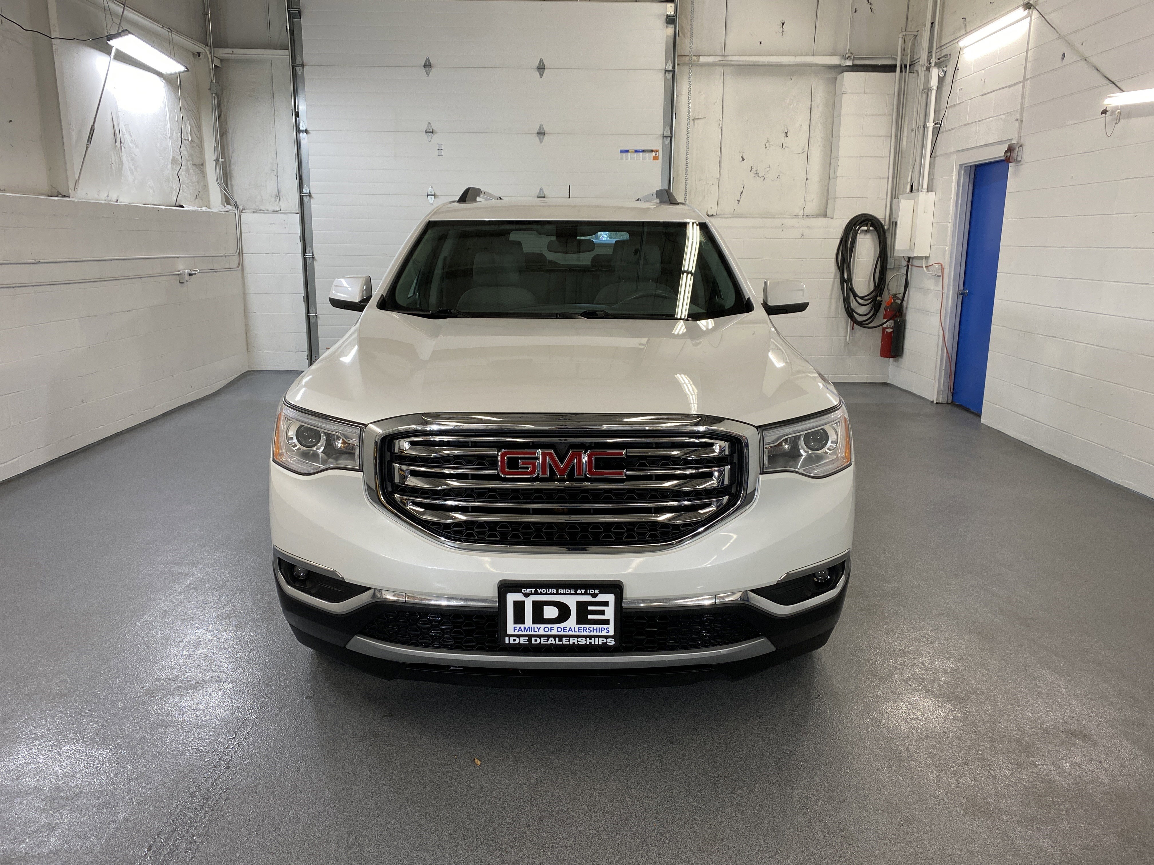 Used 2017 GMC Acadia SLE-2 with VIN 1GKKNLLA3HZ235391 for sale in East Rochester, NY