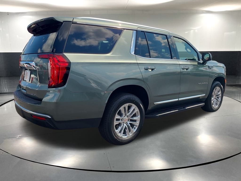 2023 Gmc Yukon SLT photo 3