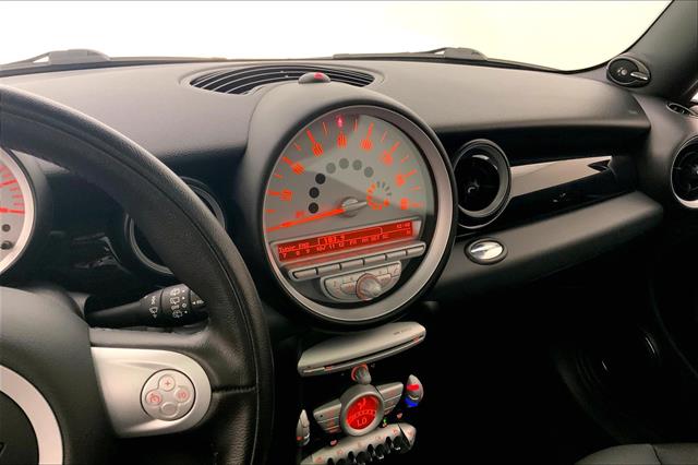 2010 Mini Cooper S photo 4